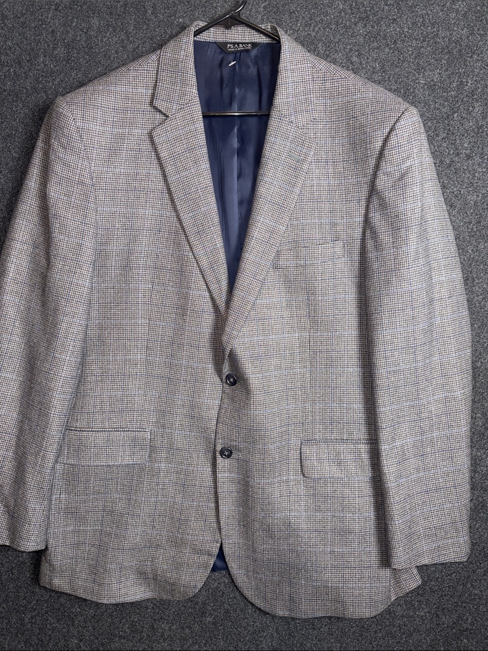 Jos. A. Bank Light Gray Plaid Sport Coat with Navy Lining